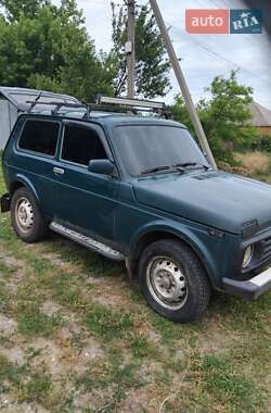 Позашляховик / Кросовер ВАЗ 2123 Niva 2003 в Богодухіву