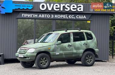 Позашляховик / Кросовер ВАЗ 2123 Niva 2004 в Хмельницькому