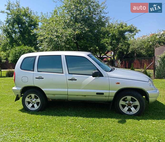 Внедорожник / Кроссовер ВАЗ / Lada 2123 Niva 2007 в Каменке-Бугской