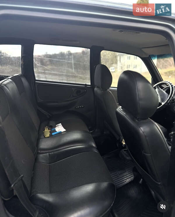 Внедорожник / Кроссовер ВАЗ / Lada 2123 Niva 2007 в Житомире