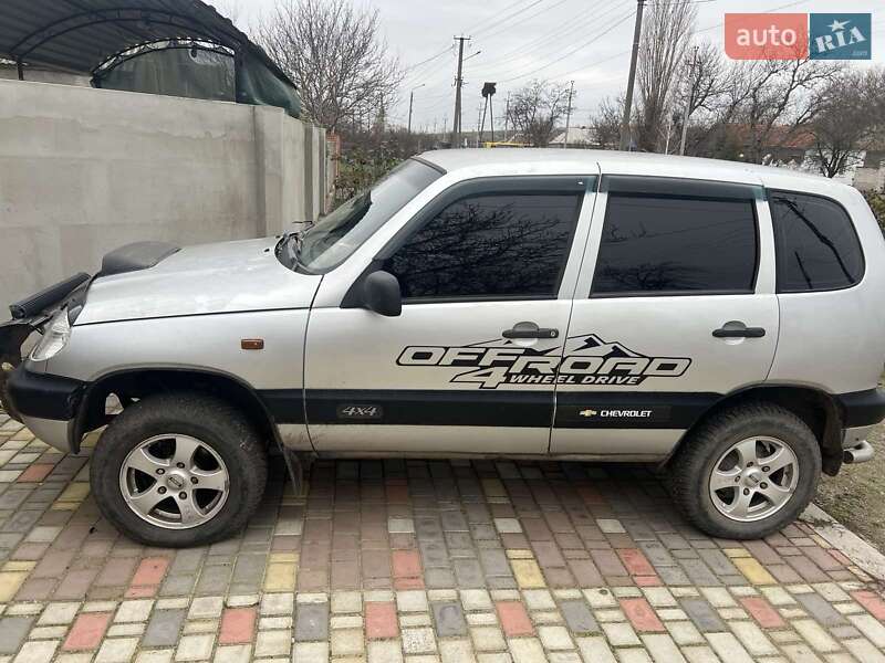 ВАЗ / Lada 2123 Niva 2005