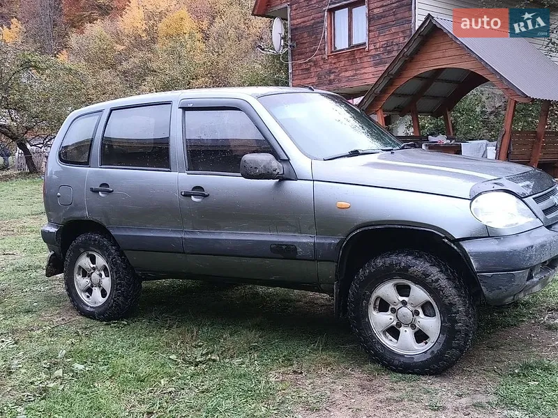 ВАЗ / Lada 2123 Niva