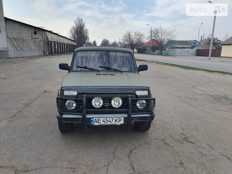 Позашляховик / Кросовер ВАЗ / Lada 2131 Нива 2000 в Дніпрі