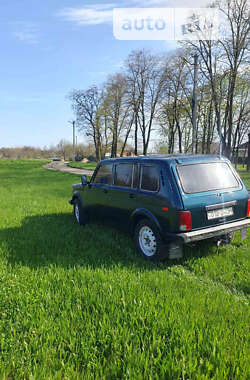 Позашляховик / Кросовер ВАЗ / Lada 2131 Нива 1998 в Черкасах