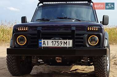 Внедорожник / Кроссовер ВАЗ / Lada 2131 Нива 2001 в Броварах