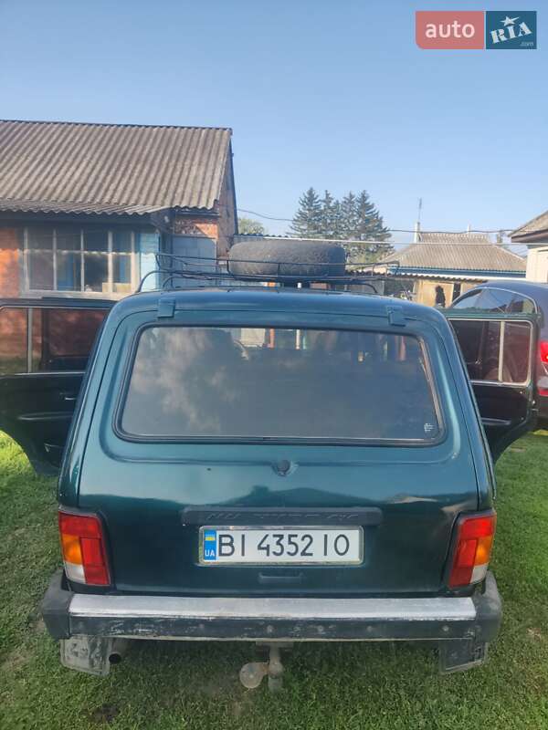 Внедорожник / Кроссовер ВАЗ / Lada 2131 Нива 1998 в Градижске