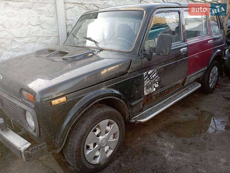 ВАЗ / Lada 2131 Нива 2000 ВАЗ / Lada 2131 Нива 2000