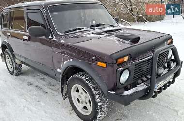 Позашляховик / Кросовер ВАЗ / Lada 2131 Нива 2003 в Самборі