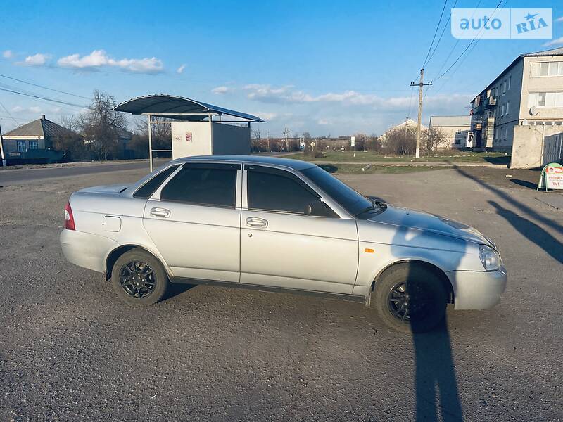Седан ВАЗ / Lada 2170 Priora 2009 в Сватовому