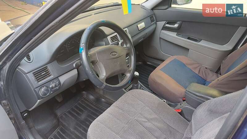 Універсал ВАЗ / Lada 2170 Priora 2011 в Кам'янському