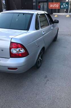 Седан ВАЗ / Lada 2170 Priora 2010 в Днепре