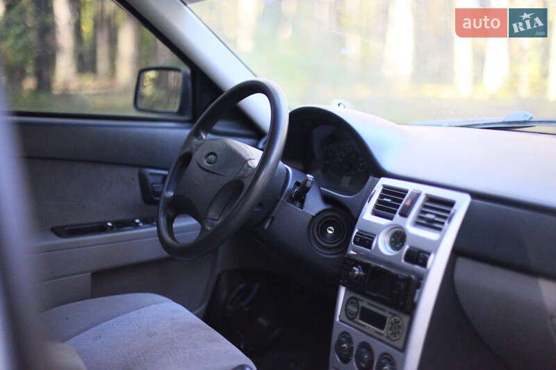 Седан ВАЗ / Lada 2170 Priora 2008 в Охтирці фото 10 Седан ВАЗ / Lada 2170 Priora 2008 в Охтирці