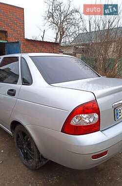 Седан ВАЗ 2170 Priora 2011 в 