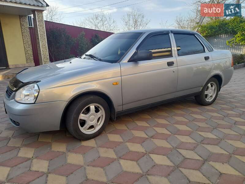 Седан ВАЗ / Lada 2170 Priora 2009 в Любашевке фото 12 Седан ВАЗ / Lada 2170 Priora 2009 в Любашевке