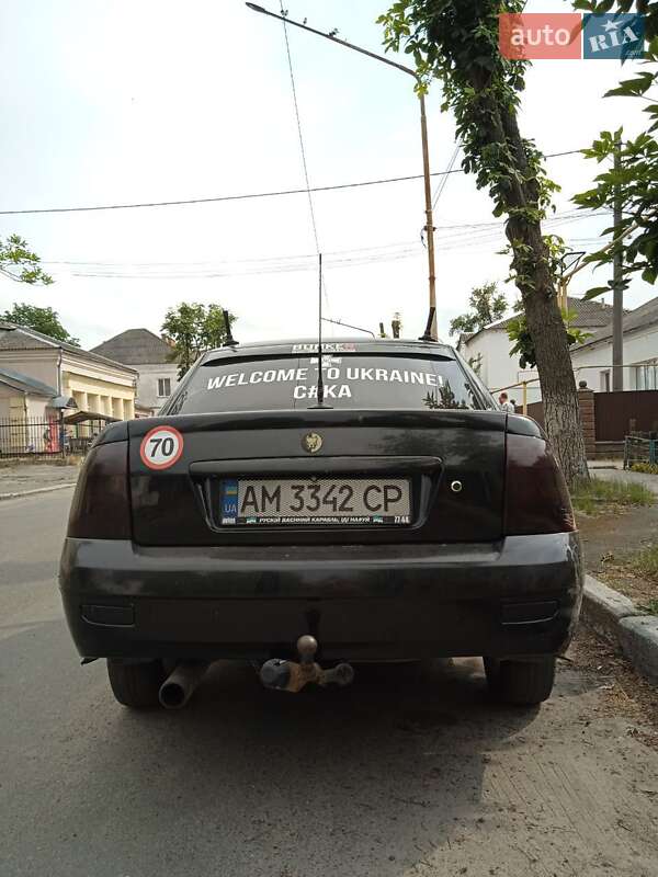 Седан ВАЗ / Lada 2170 Priora 2009 в Житомире
