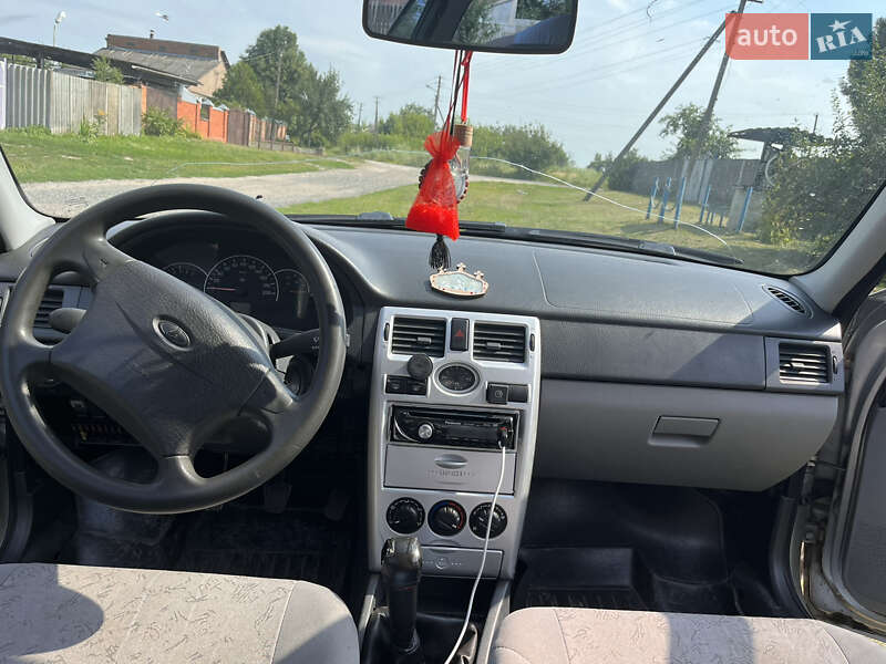 Седан ВАЗ / Lada 2170 Priora 2008 в Валках фото 9 Седан ВАЗ / Lada 2170 Priora 2008 в Валках