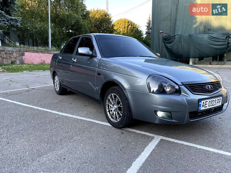 Седан ВАЗ / Lada 2170 Priora 2008 в Днепре