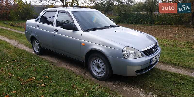 Седан ВАЗ / Lada 2170 Priora 2007 в Надворной фото 4 Седан ВАЗ / Lada 2170 Priora 2007 в Надворной