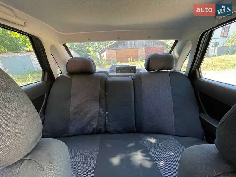 Седан ВАЗ / Lada 2170 Priora 2011 в Гайсину