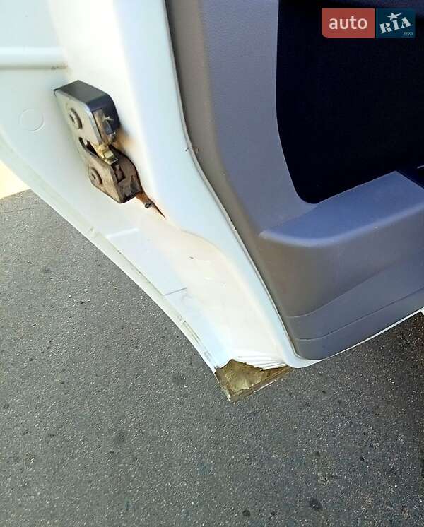 Седан ВАЗ / Lada 2170 Priora 2011 в Еланце