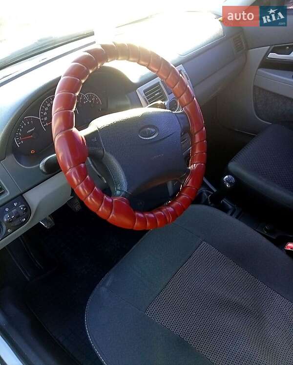 Седан ВАЗ / Lada 2170 Priora 2011 в Еланце