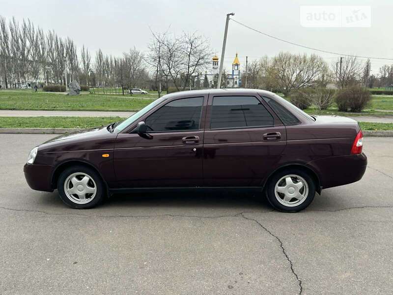 Седан ВАЗ / Lada 2170 Priora 2008 в Кривом Роге