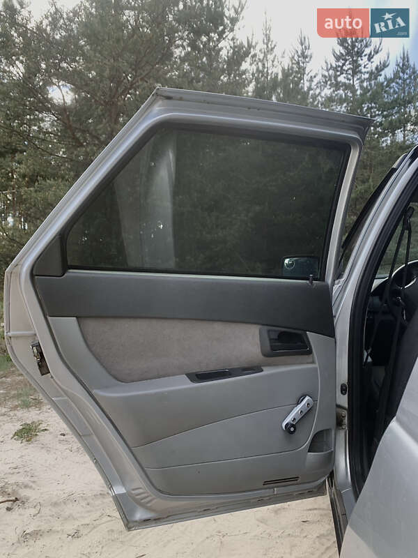 Седан ВАЗ / Lada 2170 Priora 2007 в Царичанці