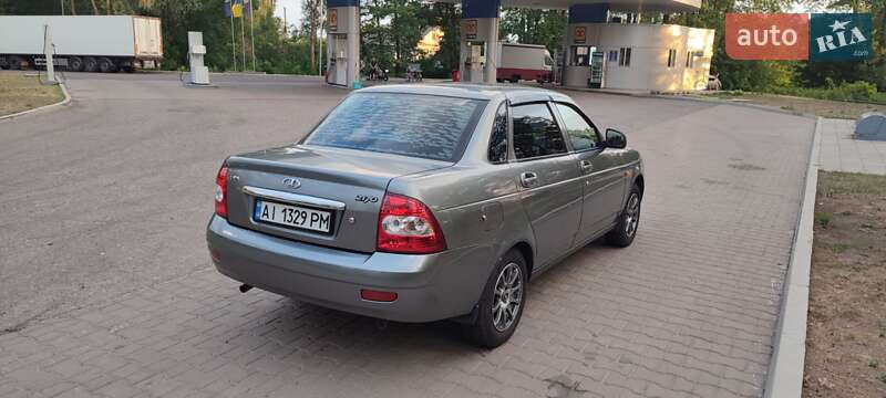 Седан ВАЗ / Lada 2170 Priora 2011 в Василькове фото 11 Седан ВАЗ / Lada 2170 Priora 2011 в Василькове