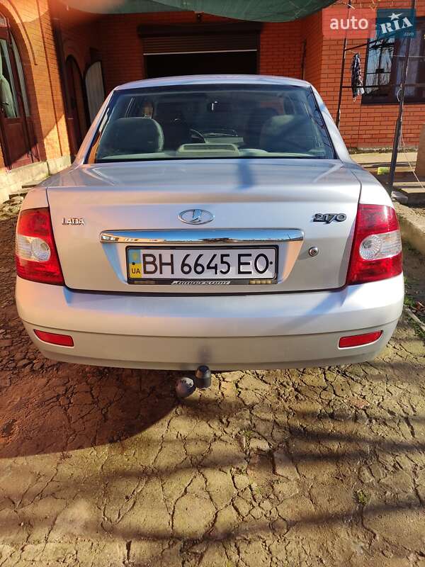 Седан ВАЗ / Lada 2170 Priora 2010 в Болграді