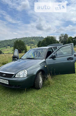 Седан ВАЗ / Lada 2170 Priora 2011 в Воловцю