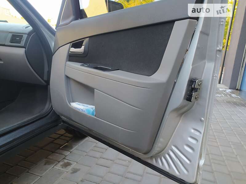 Седан ВАЗ / Lada 2170 Priora 2008 в Первомайську