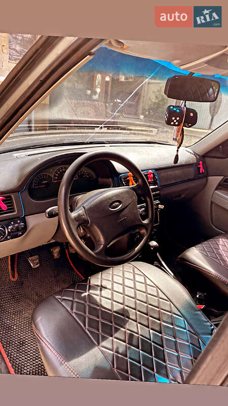 Седан ВАЗ / Lada 2170 Priora 2007 в Іршаві фото 6 Седан ВАЗ / Lada 2170 Priora 2007 в Іршаві