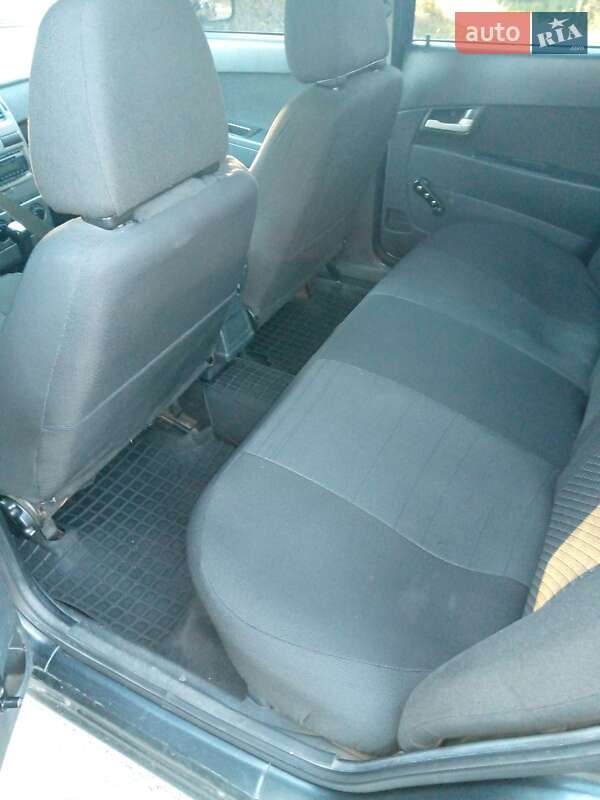 Седан ВАЗ / Lada 2170 Priora 2012 в Малині