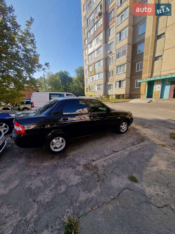 Седан ВАЗ / Lada 2170 Priora 2010 в Виноградові