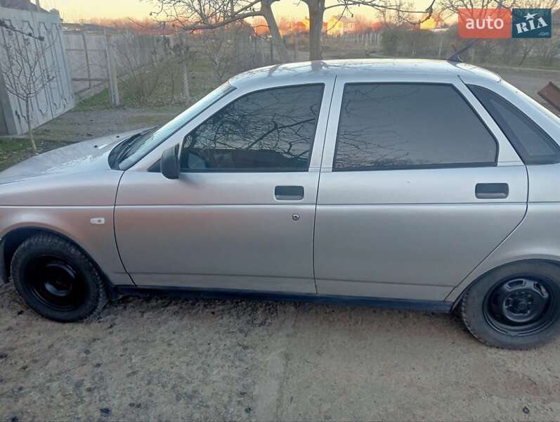 Седан ВАЗ / Lada 2170 Priora 2010 в Николаеве фото 2 Седан ВАЗ / Lada 2170 Priora 2010 в Николаеве