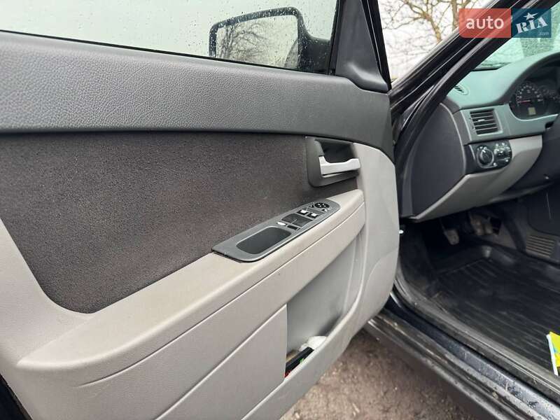 Седан ВАЗ / Lada 2170 Priora 2010 в Недригайлове