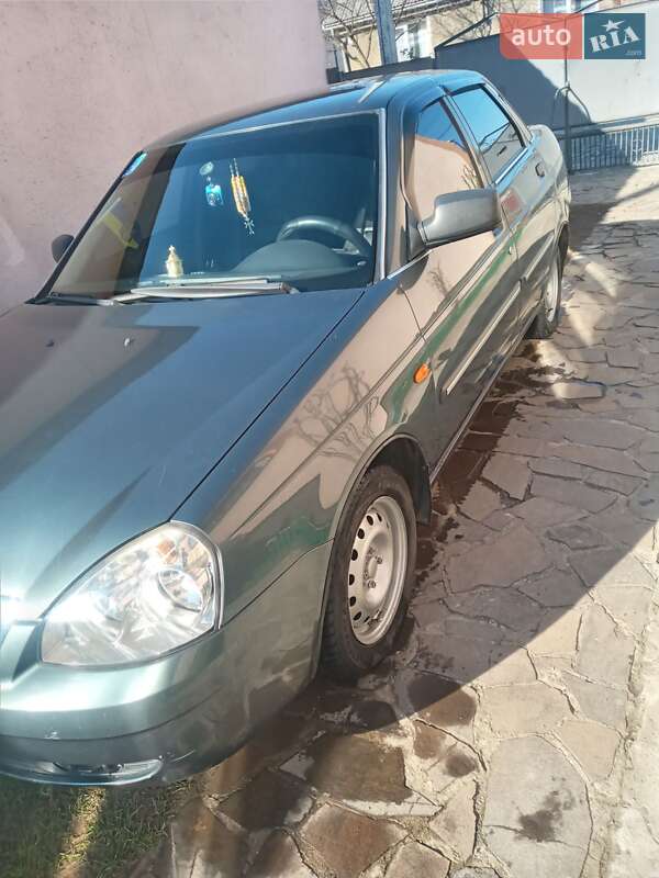 Седан ВАЗ / Lada 2170 Priora 2007 в Сваляві