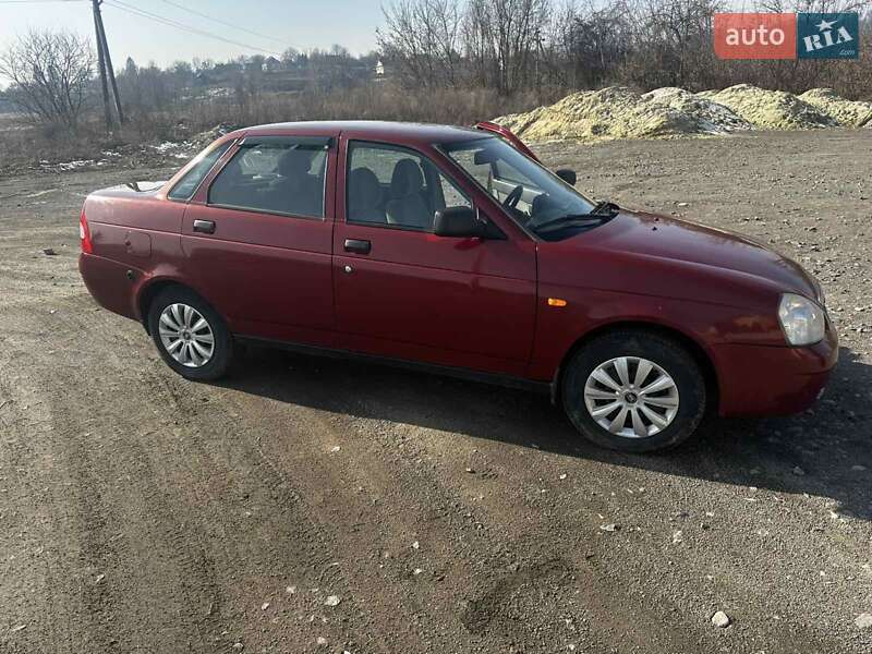 Седан ВАЗ / Lada 2170 Priora 2007 в Мизоче
