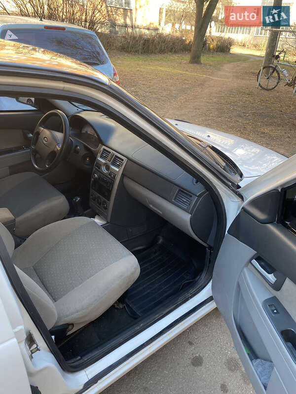 Седан ВАЗ / Lada 2170 Priora 2008 в Белой Церкви фото 11 Седан ВАЗ / Lada 2170 Priora 2008 в Белой Церкви