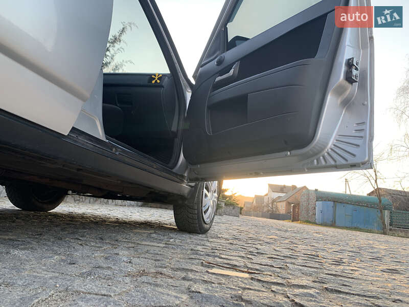 Седан ВАЗ / Lada 2170 Priora 2012 в Полтаві