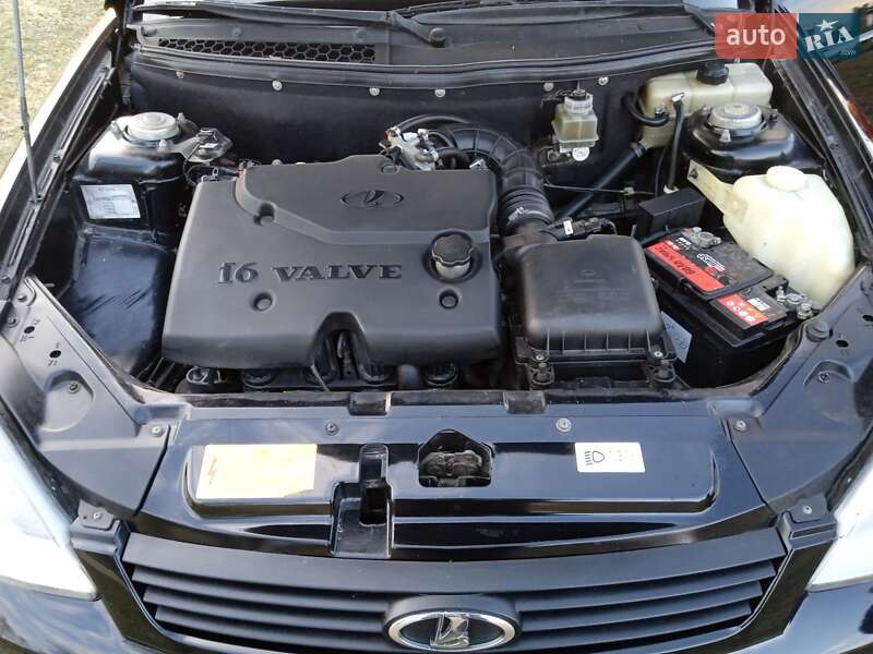 Седан ВАЗ / Lada 2170 Priora 2007 в Белогорье