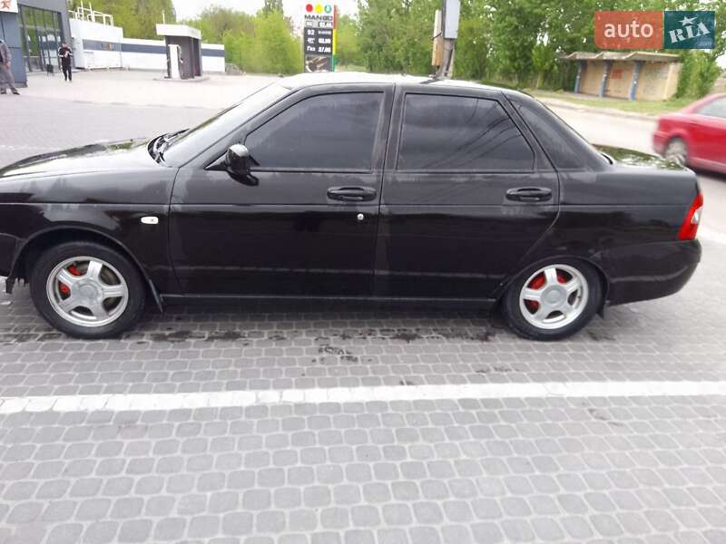 Седан ВАЗ / Lada 2170 Priora 2008 в Царичанці