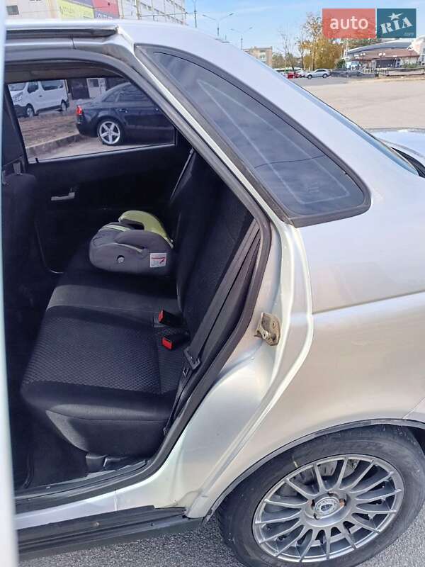 Седан ВАЗ / Lada 2170 Priora 2012 в Харькове