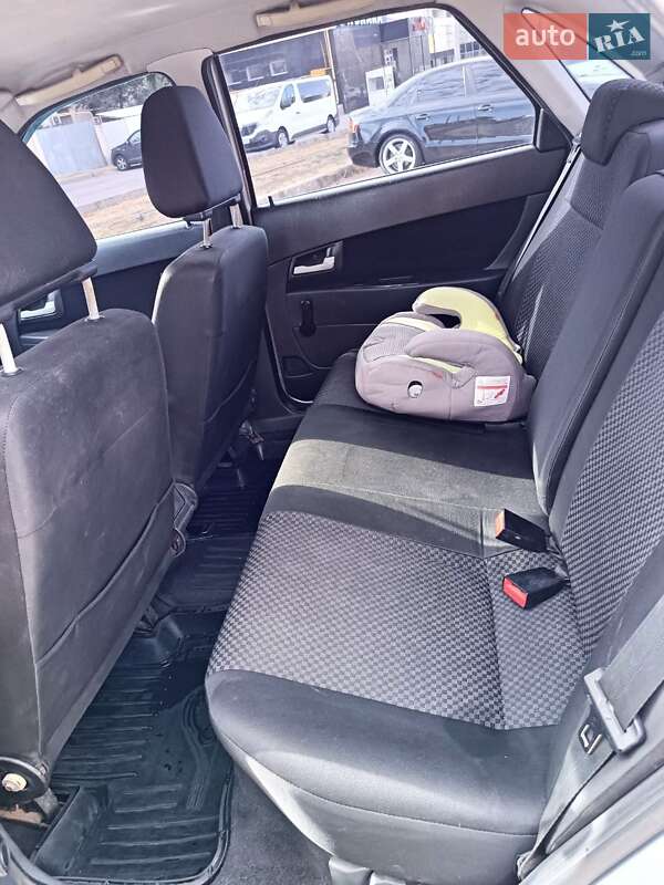 Седан ВАЗ / Lada 2170 Priora 2012 в Харькове