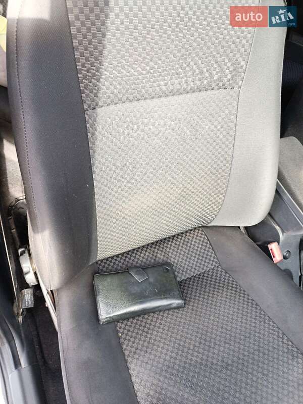 Седан ВАЗ / Lada 2170 Priora 2012 в Харькове