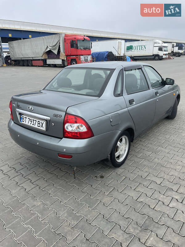 Седан ВАЗ / Lada 2170 Priora 2011 в Одессе