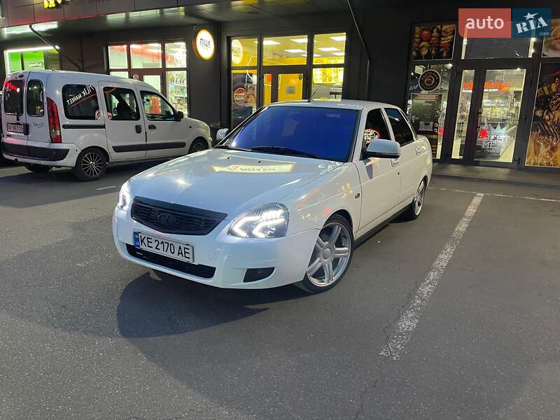 ВАЗ / Lada 2170 Priora 2012