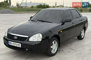 Седан ВАЗ 2170 Priora 2008 в Новом Буге