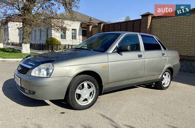 Седан ВАЗ 2170 Priora 2008 в Ромнах