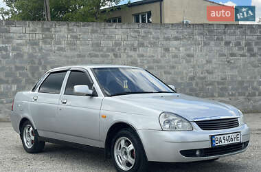 Седан ВАЗ 2170 Priora 2007 в Новом Буге